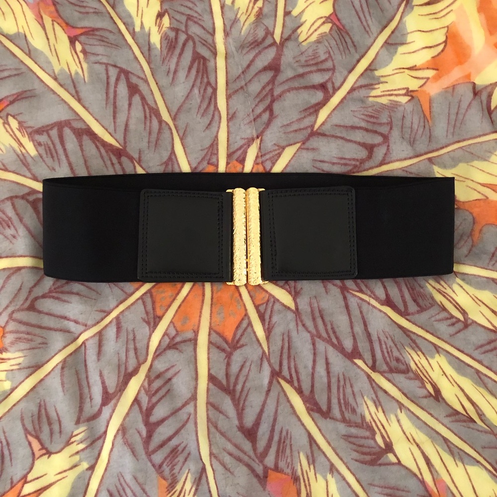 BCBG Maxazria black stretchy waist belt